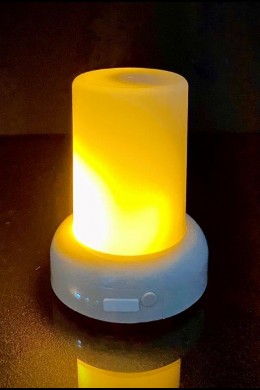 small-flame-illusion-candle